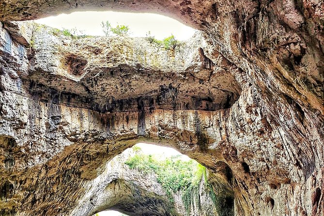 3 Caves tour - Saeva dupka , Eyes of God cave & Devetashka Cave - Devetashka Cave, where the scale hits, and the photos work