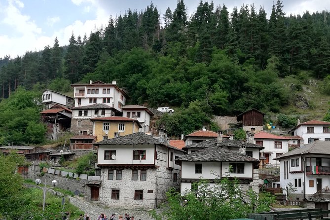 5 Days Guided Motorcycle Tour Wine, Nature and Traditions - Day 4 Bansko area and a village evening near Gorno Draglishte