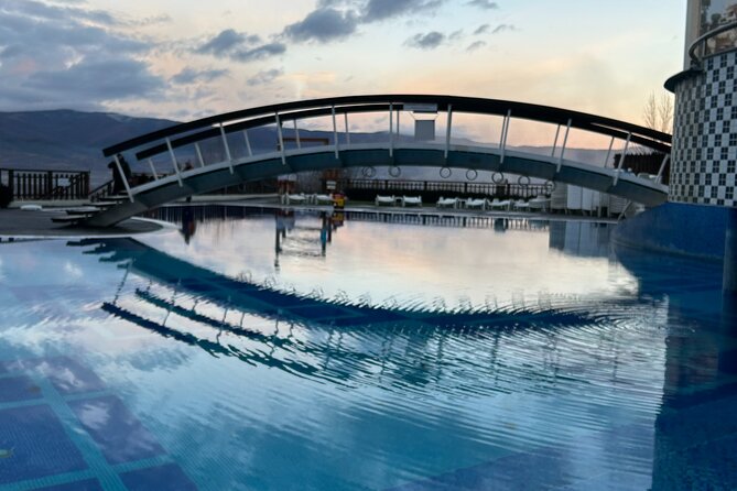 Borovets: Hot Mineral Springs - A note on language and group feel