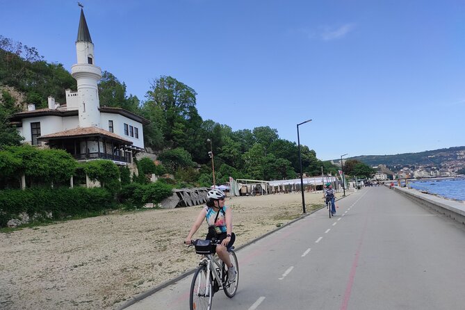 Bulgaria Cycling Day Tours - country & sea - Language, guide style, and why responsive help matters