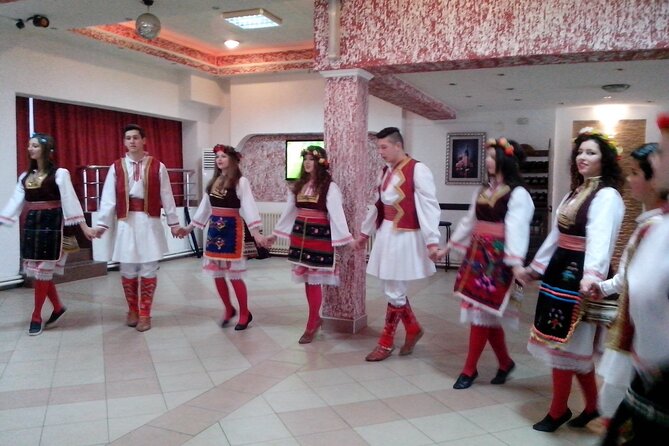 Bulgarian Dinner with Show from Nessebar and Sunny Beach - Orizare after dark: how the evening starts in Nessebar