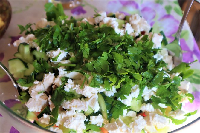 Cook and Eat with a Local in Sofia - Why this Sofia cooking class feels more personal than a tour