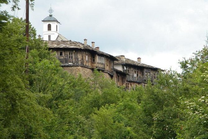 Day Tour: God's eyes cave, Saeva dupka cave & Glozehne monastery - Stop 3: Glozhene Monastery, a 13th-Century Fortress-Rock View
