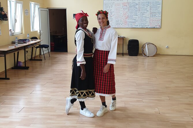 Discover Bulgaria with Dance in Sofia, Bulgaria - A One-Hour Bulgarian Dance Lesson That Starts in Sofia Center