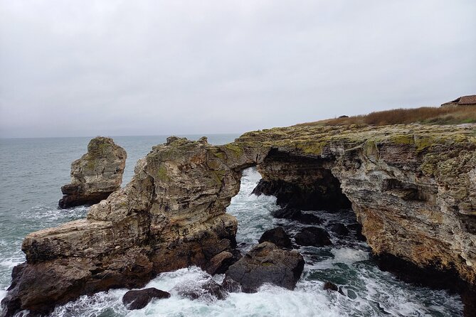 Discover cliffs and myths of Bulgarian Northern Black Sea coast - Albena and Baltata reserve: a fast look at Longoz forest