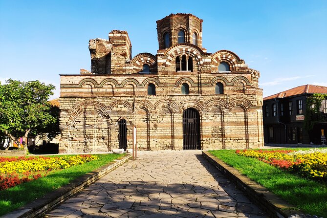 Guided Nessebar Sightseeing Tour with Pick Up - From Varna to UNESCO Nessebar without the puzzle