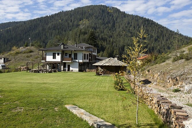 Hiking to Eagle's Eye and Devil's Throat Cave - Trigrad Gorge and Town Time: Traditional Rhodope Cuisine