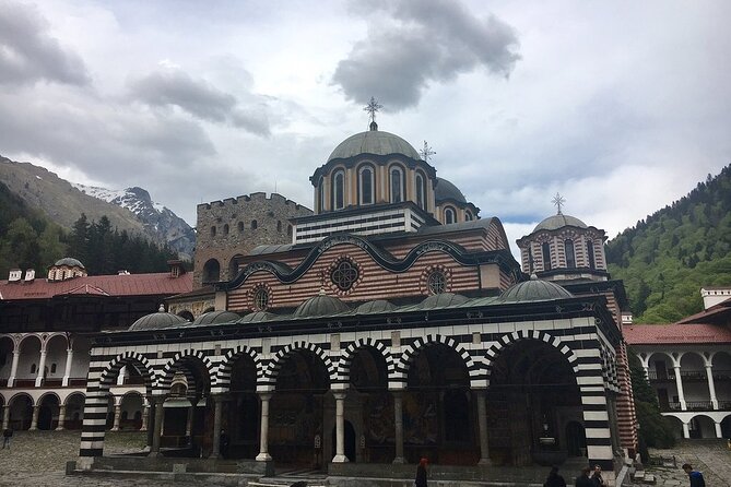 Plovdiv and Rila Monastery tour in one day - Rila Monastery: how an hour can still feel magical