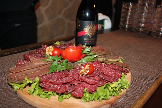 Private Sofia Tour with Unique Local Food & Drinks Experience - A 4-hour Sofia walk that actually feeds you
