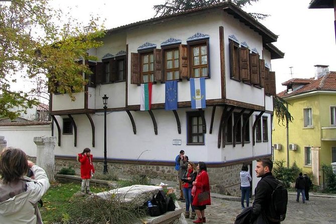 Private tour to Plovdiv, Bachkovo monastery and Asen's fortress - Getting picked up in Sofia, and why it changes the whole day