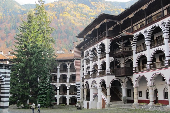 Rila Monastery and Boyana Church Shuttle Tour - Group Size and Guide Styles: what a small-group day really means