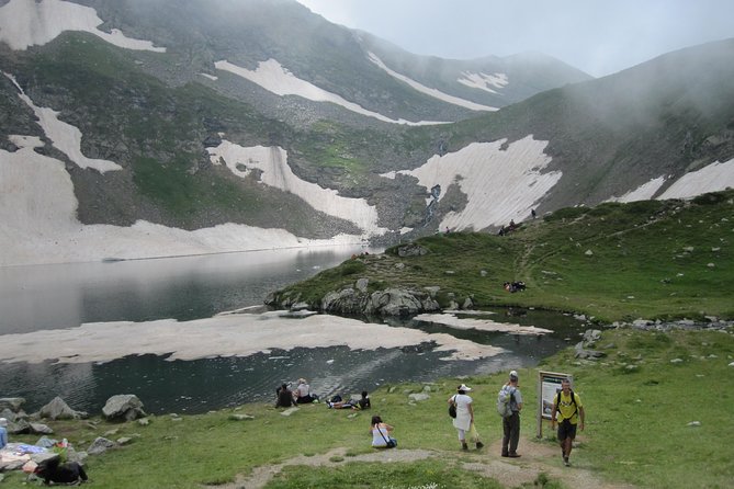 Seven Rila lakes to Rila monastery guided Trek - Guides, group size, and why the hike stays manageable