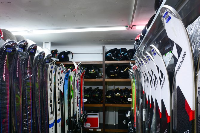 Ski and Snowboard equipment rental in Borovets - Borovets Gear Rental, Built for a Simple Snow Day