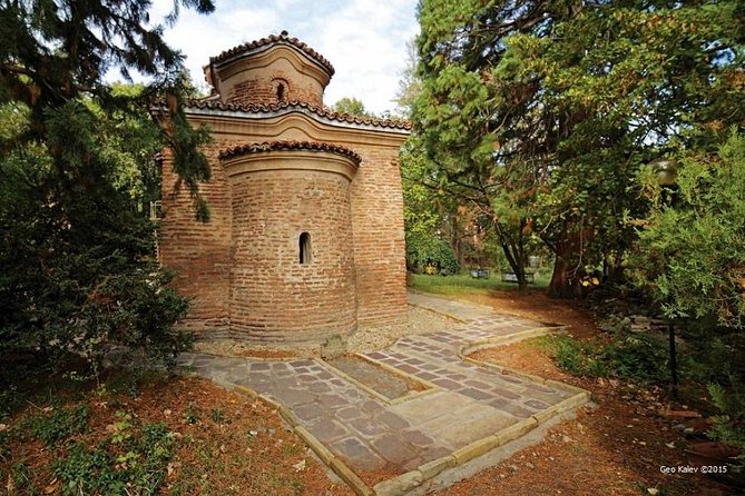 Small Group Tour to Rila Monastery and Boyana Church - Guides: why their storytelling makes the difference