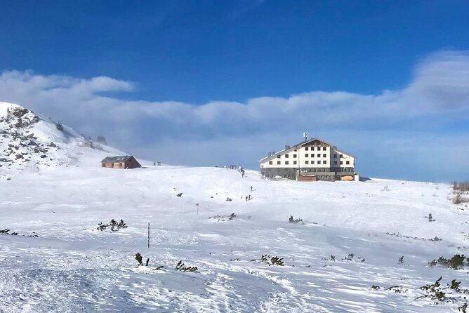 Sofia: Small group to Seven Rila Lakes and Skakavitsa waterfall - Getting to the trails from Sofia (and why the timing helps)