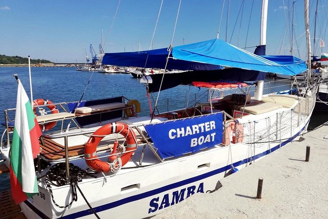 Superb Black Sea Yacht Picnic with Food & Drinks - Lunch and drinks: the part that keeps the day easy