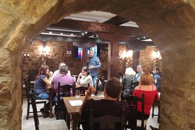 Wine Experience & Tasting Hub - The tasting flow, five wines in a guided degustation